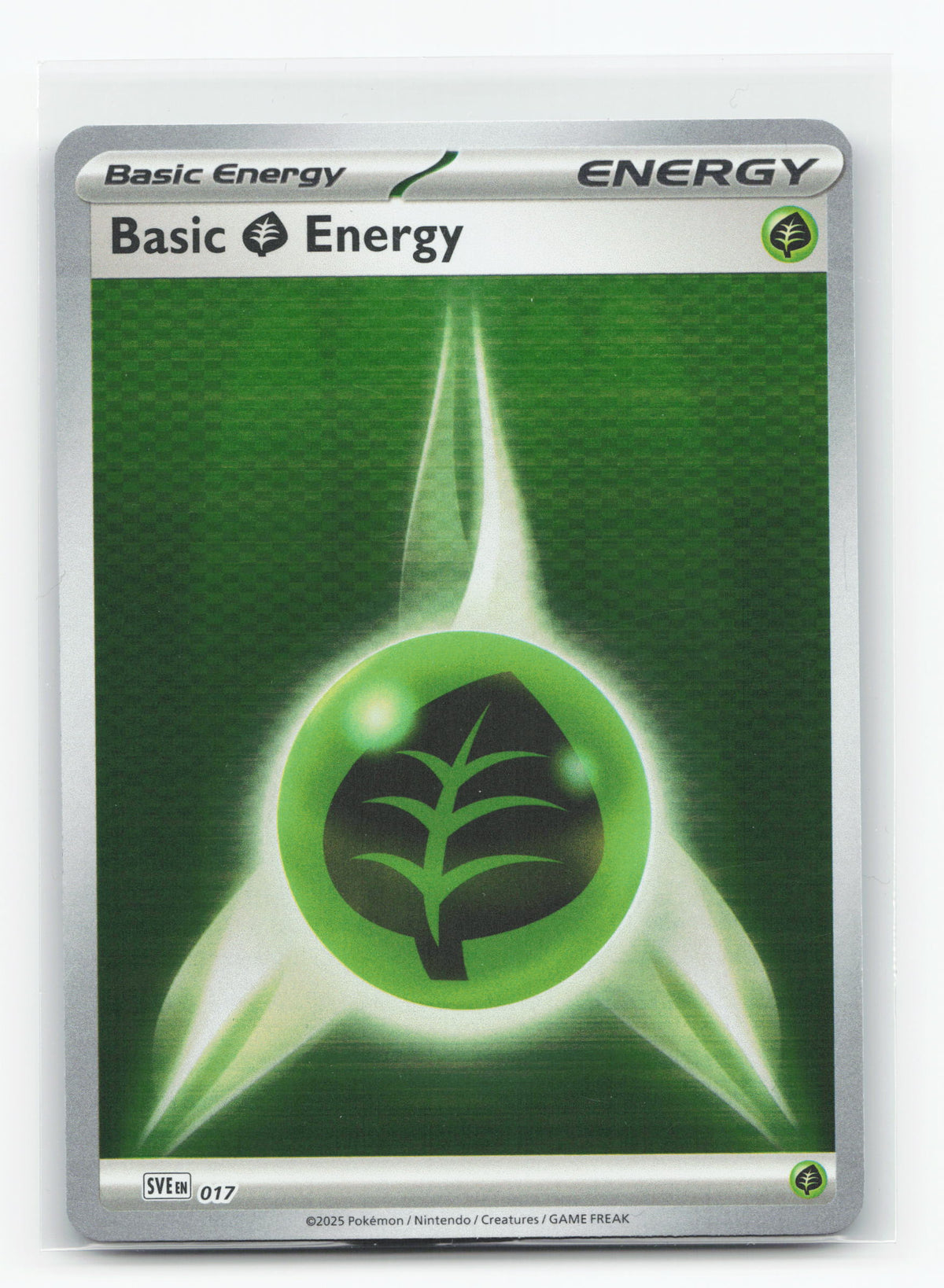 Grass Energy 105/114 - Black & White