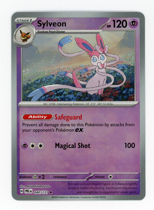 Sylveon Masterball - #40/131 - Pokémon Scarlet & Violet - Prismatic Evolution